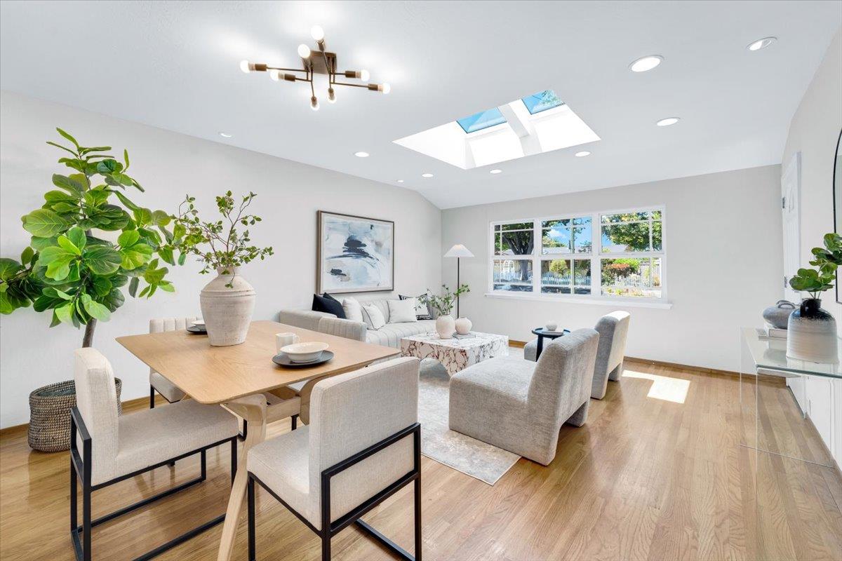 Detail Gallery Image 11 of 46 For 3392 Merrimac Dr, San Jose,  CA 95117 - 4 Beds | 2 Baths