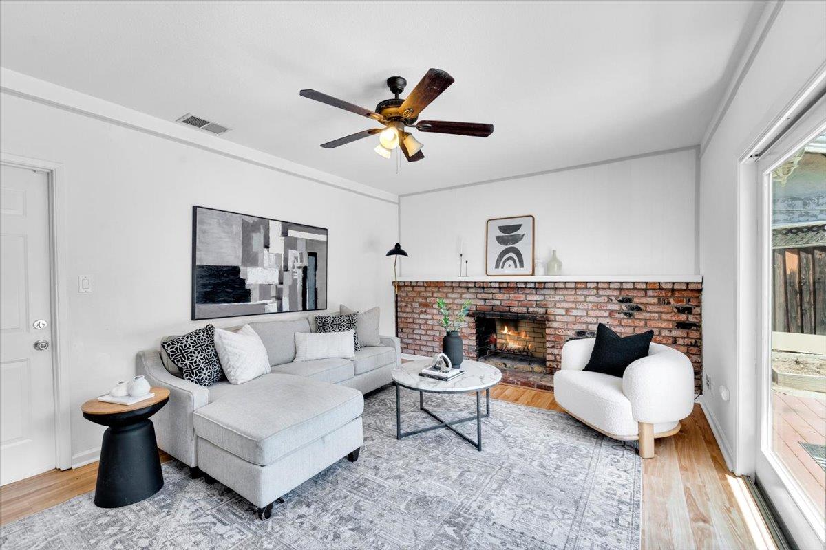 Detail Gallery Image 24 of 46 For 3392 Merrimac Dr, San Jose,  CA 95117 - 4 Beds | 2 Baths