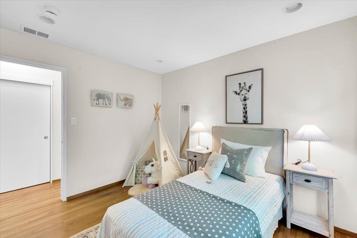 Detail Gallery Image 30 of 46 For 3392 Merrimac Dr, San Jose,  CA 95117 - 4 Beds | 2 Baths