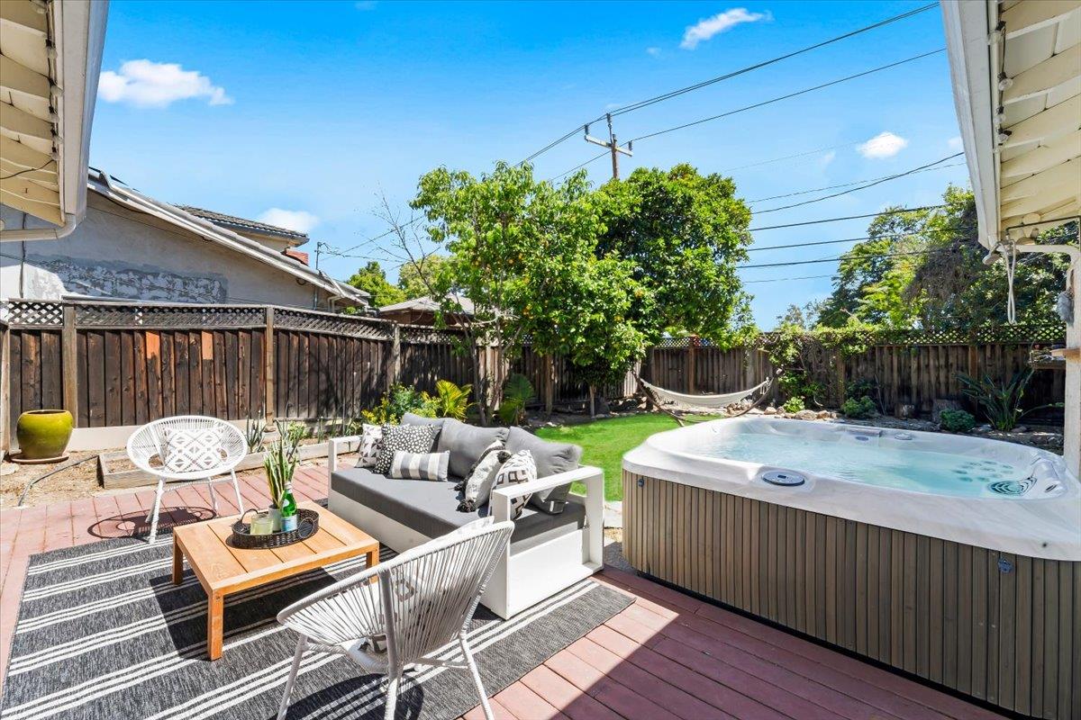 Detail Gallery Image 40 of 46 For 3392 Merrimac Dr, San Jose,  CA 95117 - 4 Beds | 2 Baths