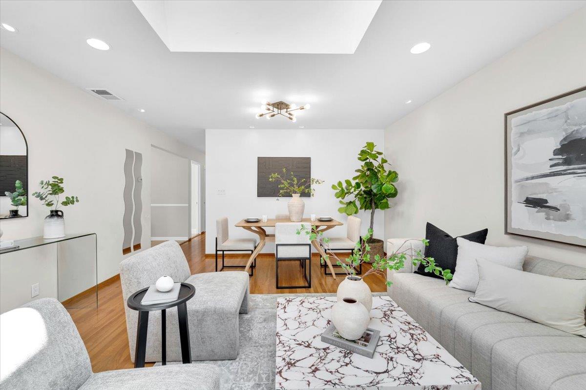 Detail Gallery Image 6 of 46 For 3392 Merrimac Dr, San Jose,  CA 95117 - 4 Beds | 2 Baths