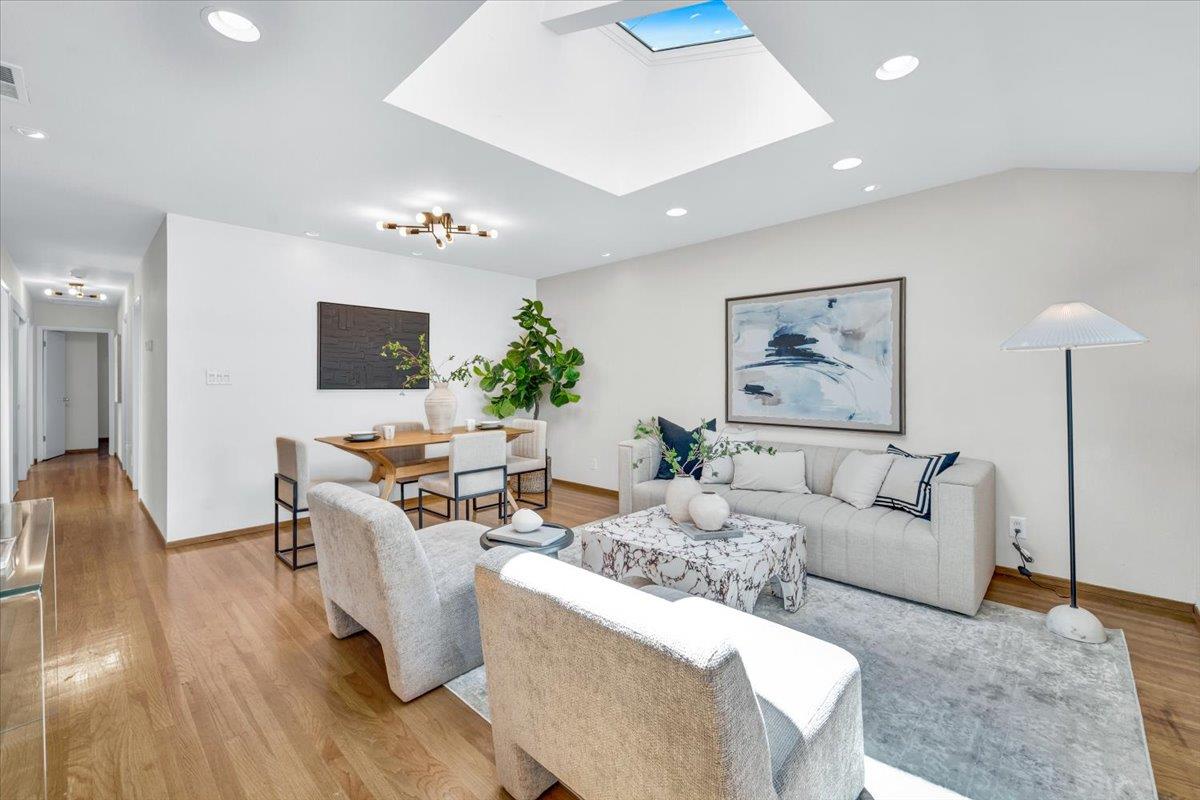 Detail Gallery Image 7 of 46 For 3392 Merrimac Dr, San Jose,  CA 95117 - 4 Beds | 2 Baths