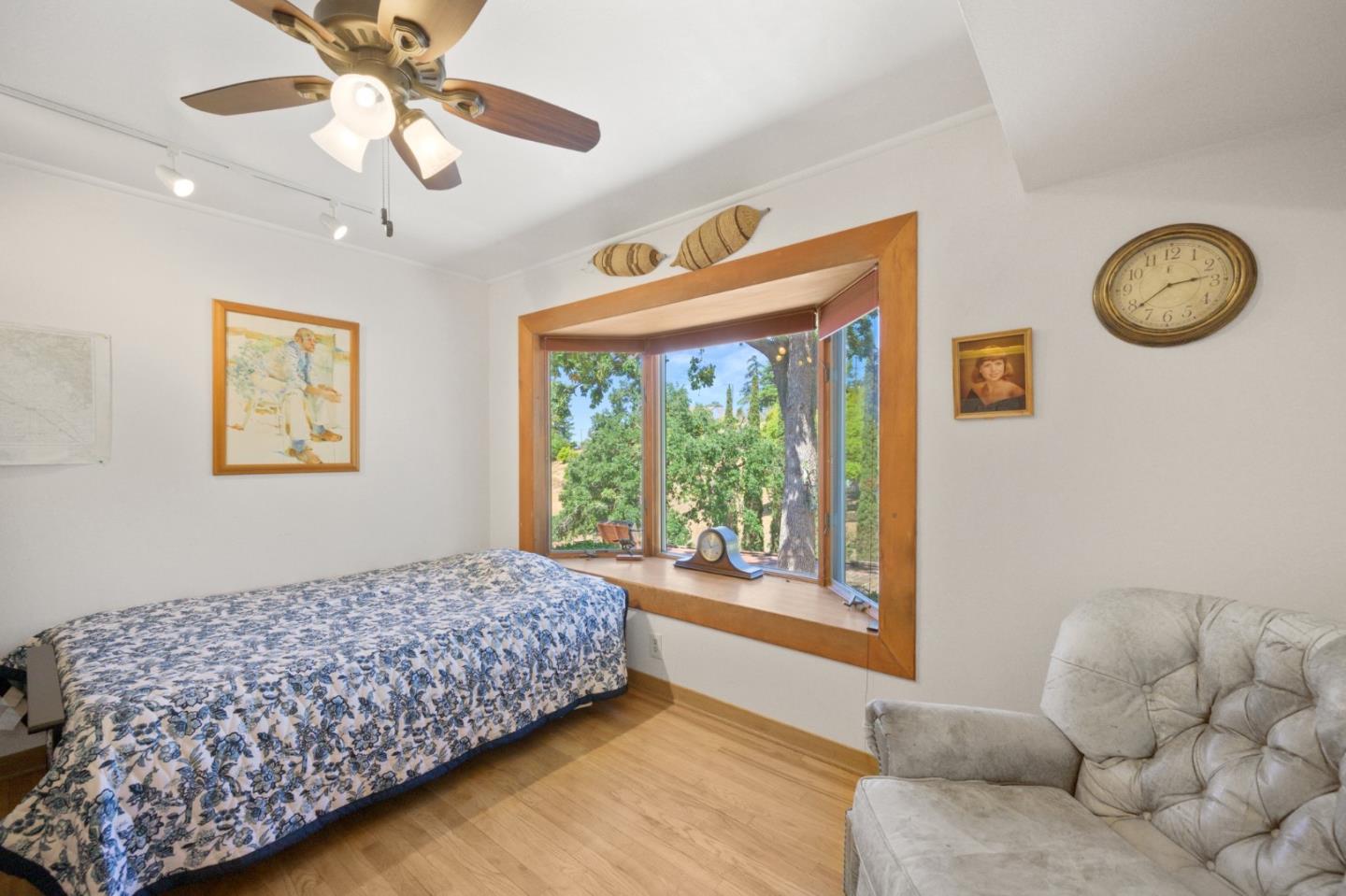 Detail Gallery Image 30 of 77 For 15946 Camino Vista Way, San Jose,  CA 95127 - 4 Beds | 2/1 Baths