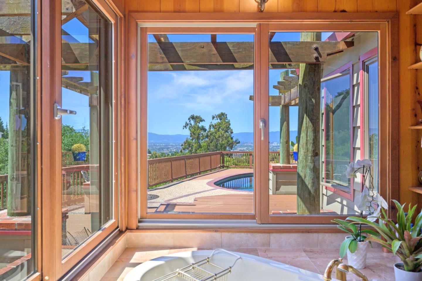 Detail Gallery Image 39 of 77 For 15946 Camino Vista Way, San Jose,  CA 95127 - 4 Beds | 2/1 Baths