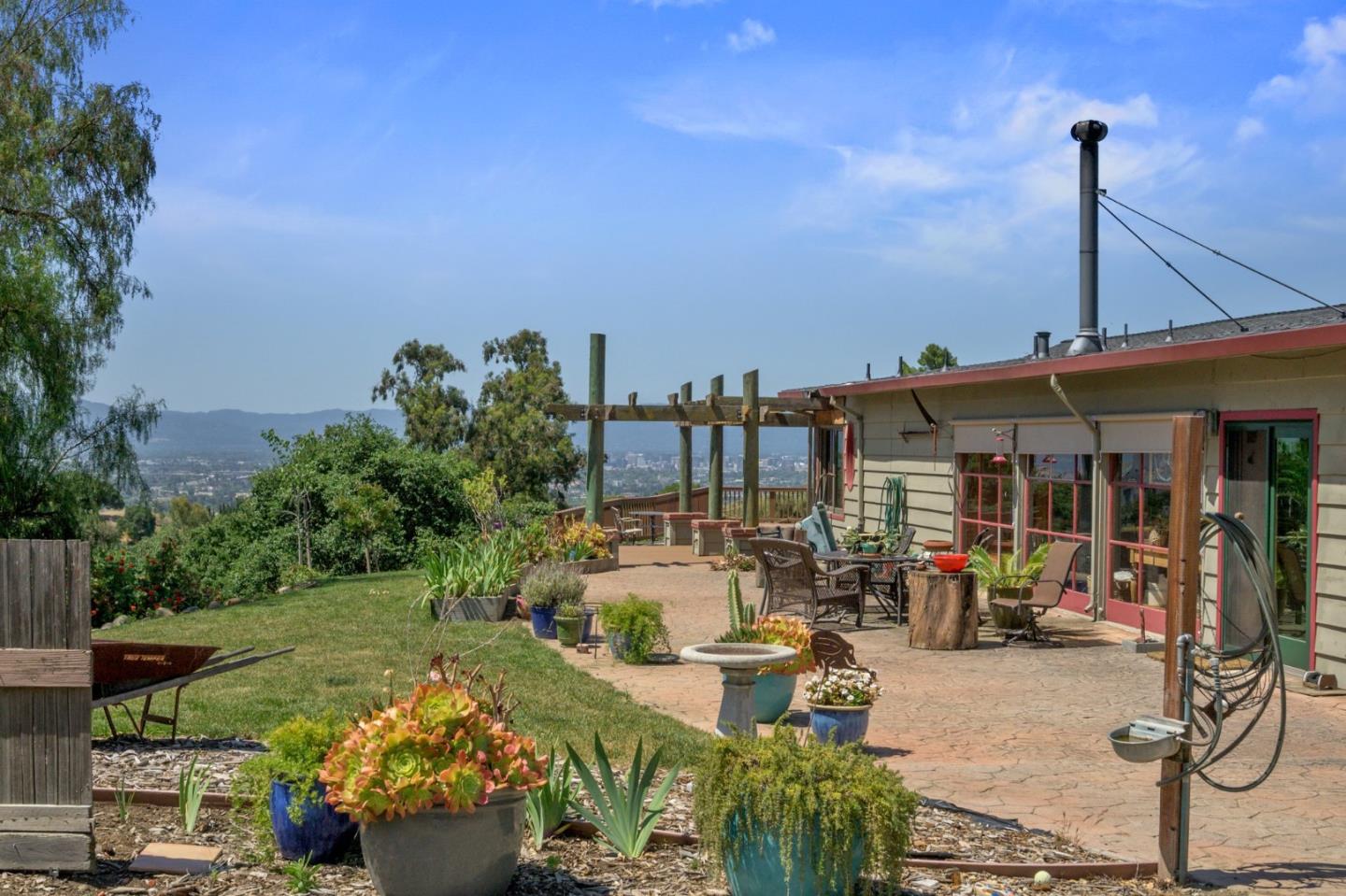 Detail Gallery Image 52 of 77 For 15946 Camino Vista Way, San Jose,  CA 95127 - 4 Beds | 2/1 Baths