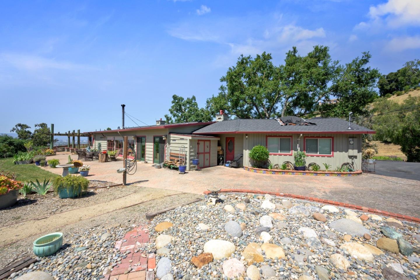 Detail Gallery Image 58 of 77 For 15946 Camino Vista Way, San Jose,  CA 95127 - 4 Beds | 2/1 Baths