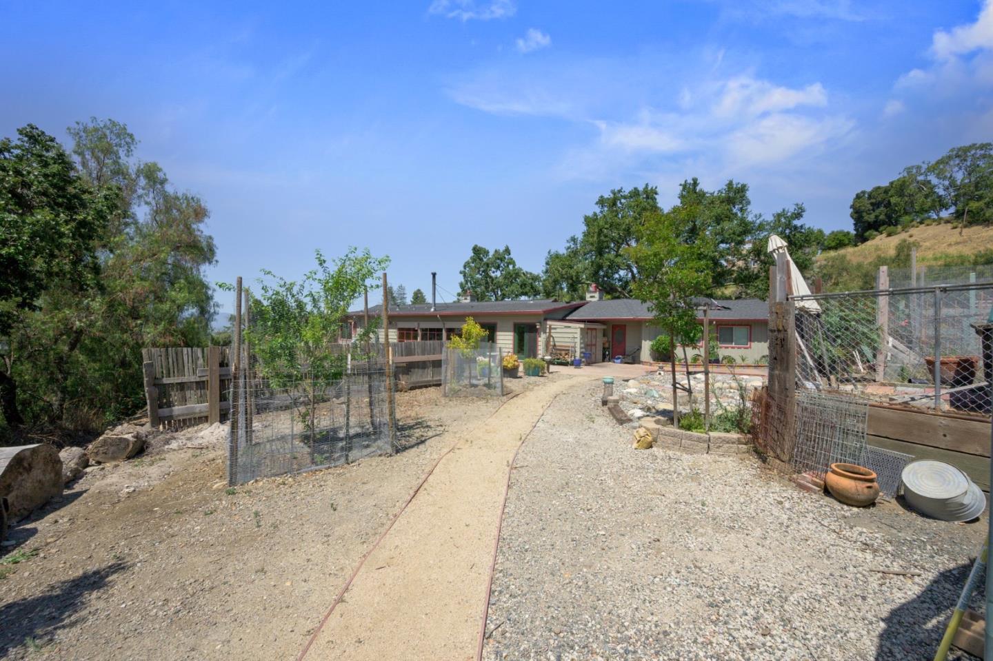 Detail Gallery Image 67 of 77 For 15946 Camino Vista Way, San Jose,  CA 95127 - 4 Beds | 2/1 Baths