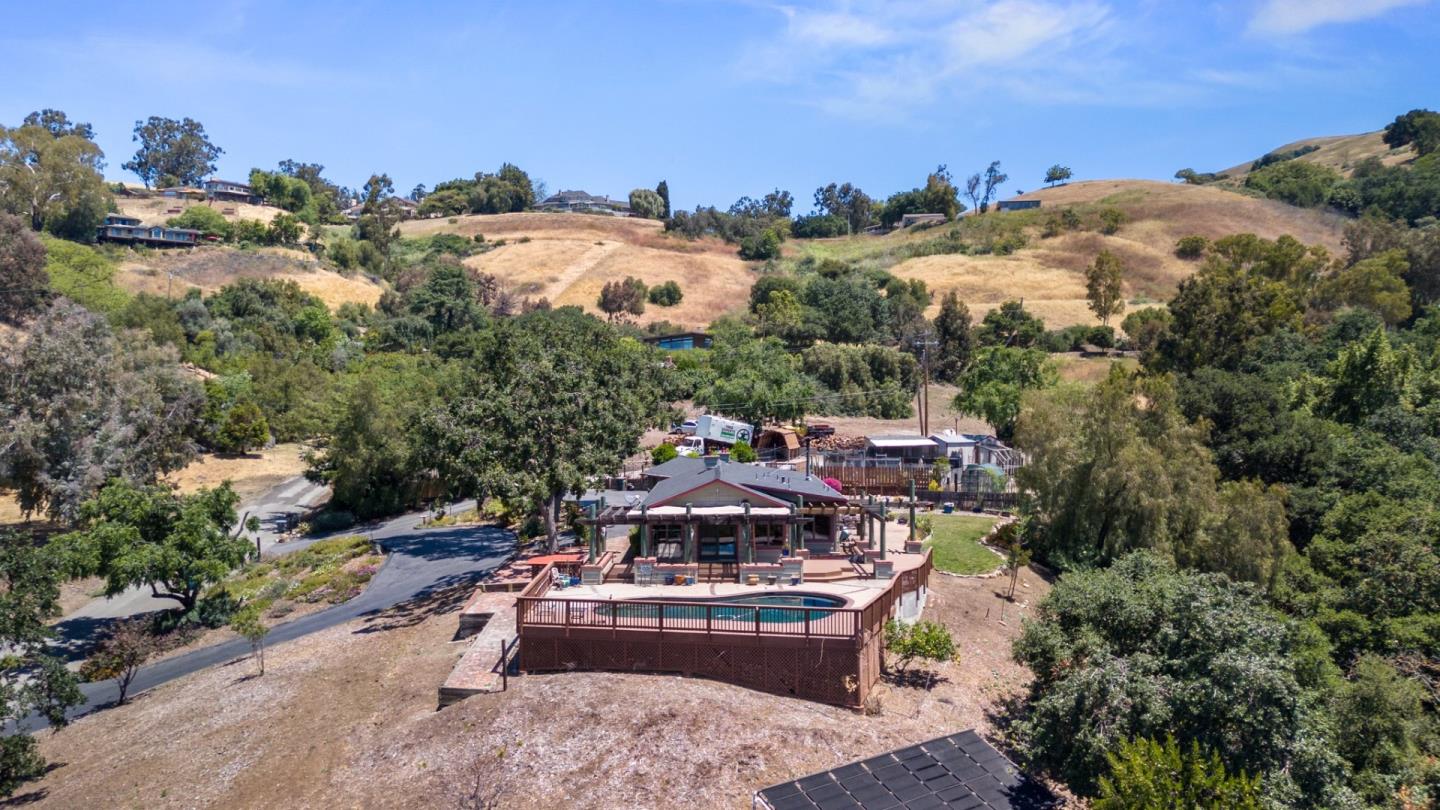 Detail Gallery Image 74 of 77 For 15946 Camino Vista Way, San Jose,  CA 95127 - 4 Beds | 2/1 Baths