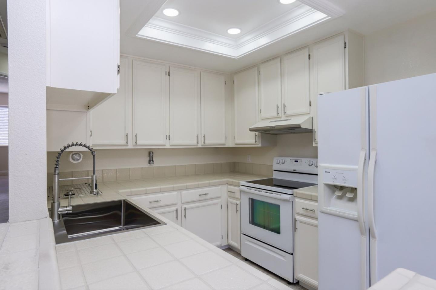 Detail Gallery Image 10 of 24 For 3162 Kenland Dr, San Jose,  CA 95111 - 2 Beds | 1 Baths
