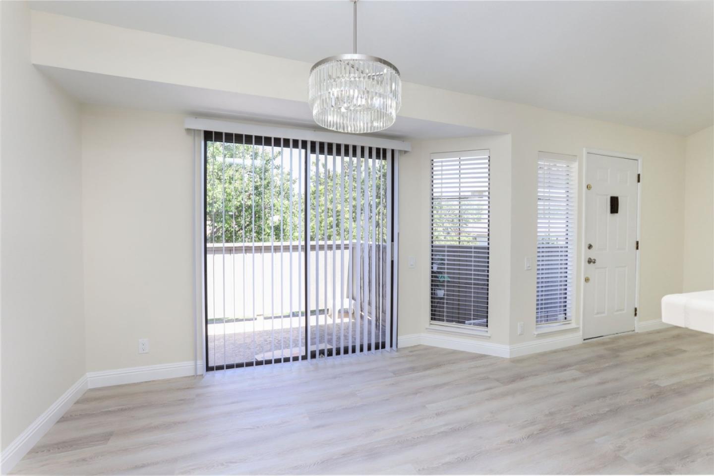 Detail Gallery Image 11 of 24 For 3162 Kenland Dr, San Jose,  CA 95111 - 2 Beds | 1 Baths
