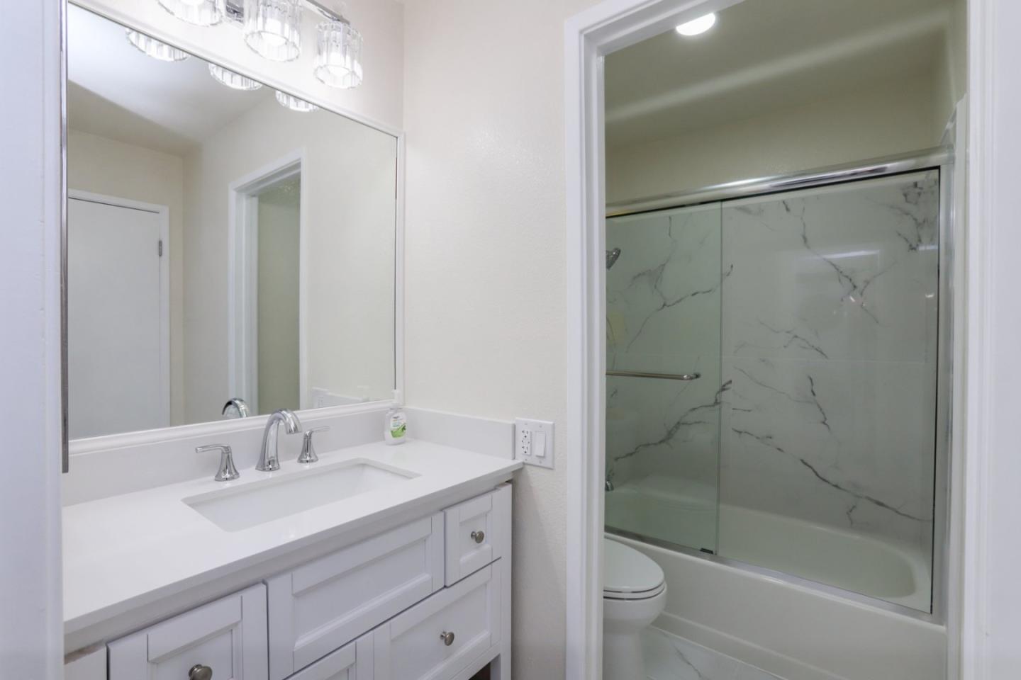 Detail Gallery Image 14 of 24 For 3162 Kenland Dr, San Jose,  CA 95111 - 2 Beds | 1 Baths