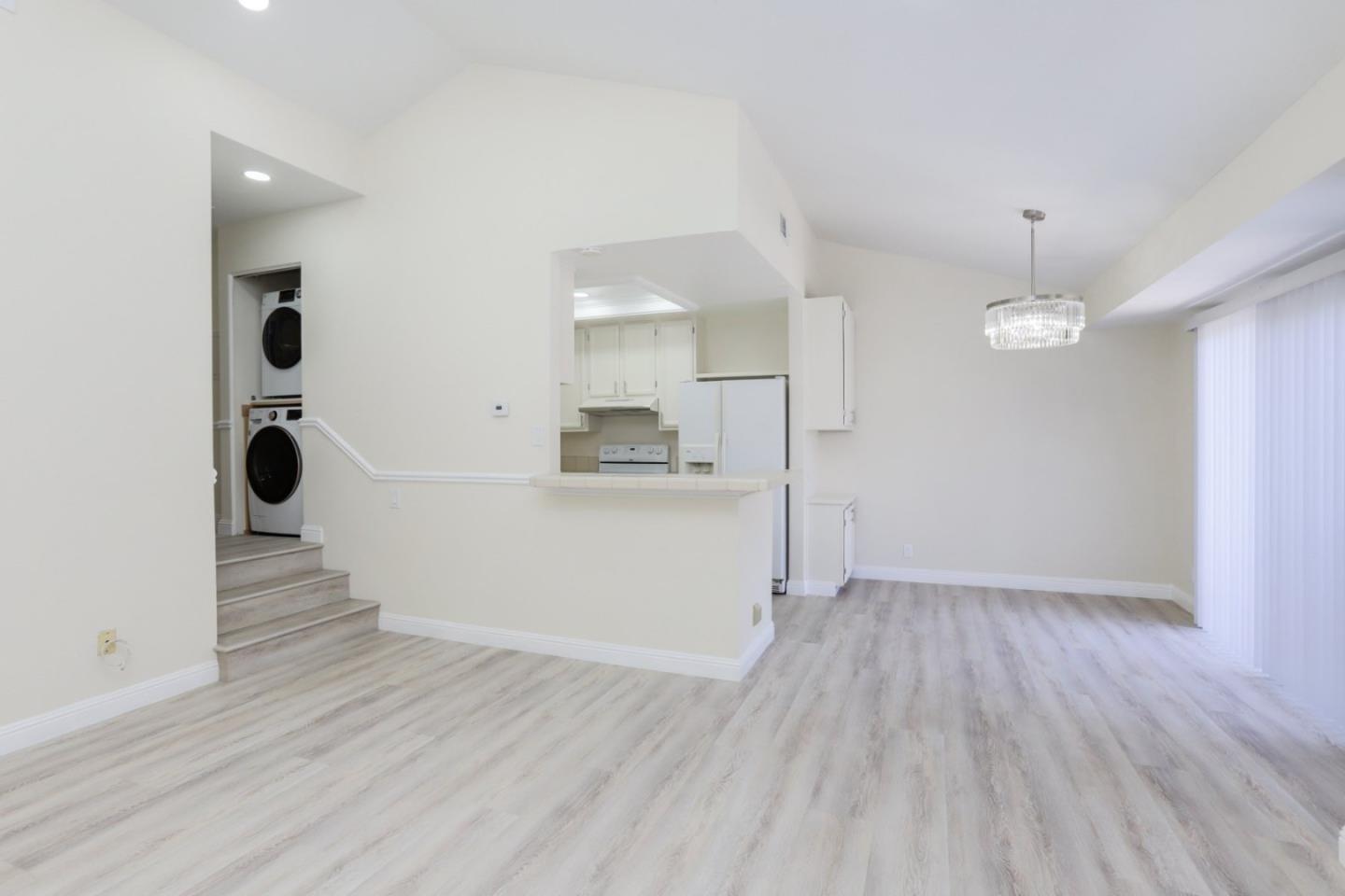 Detail Gallery Image 6 of 24 For 3162 Kenland Dr, San Jose,  CA 95111 - 2 Beds | 1 Baths