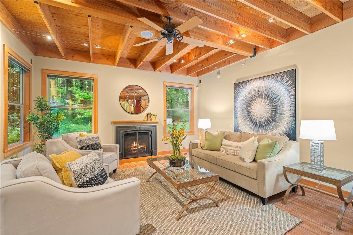 Detail Gallery Image 4 of 37 For 260 River St, Boulder Creek,  CA 95006 - 3 Beds | 3/1 Baths