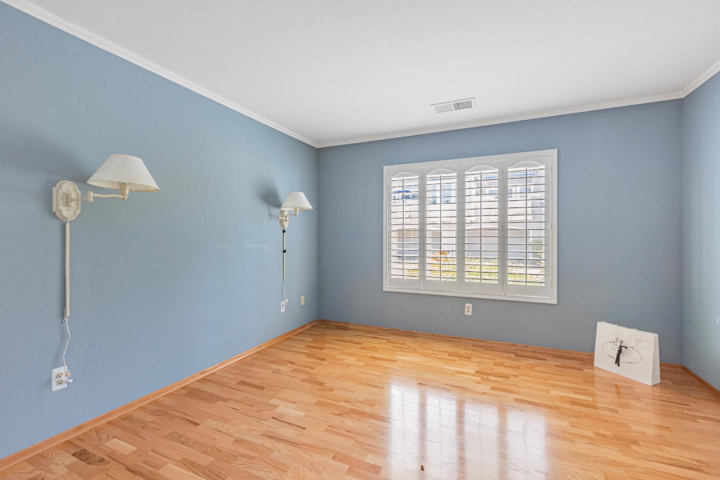 Detail Gallery Image 11 of 17 For 7713 Galloway Dr, San Jose,  CA 95135 - 2 Beds | 2 Baths