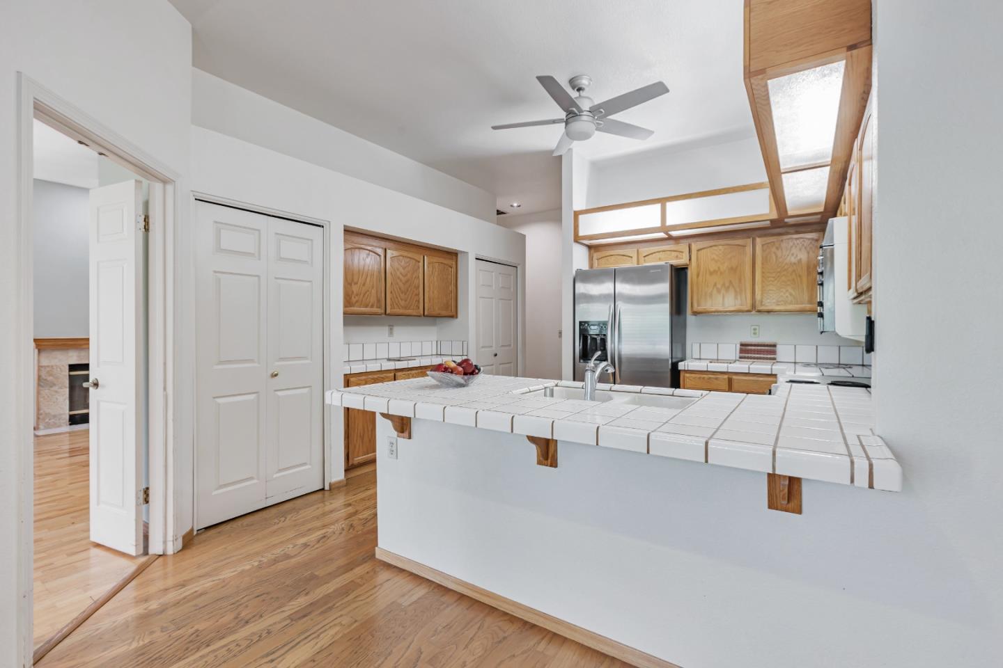 Detail Gallery Image 2 of 17 For 7713 Galloway Dr, San Jose,  CA 95135 - 2 Beds | 2 Baths