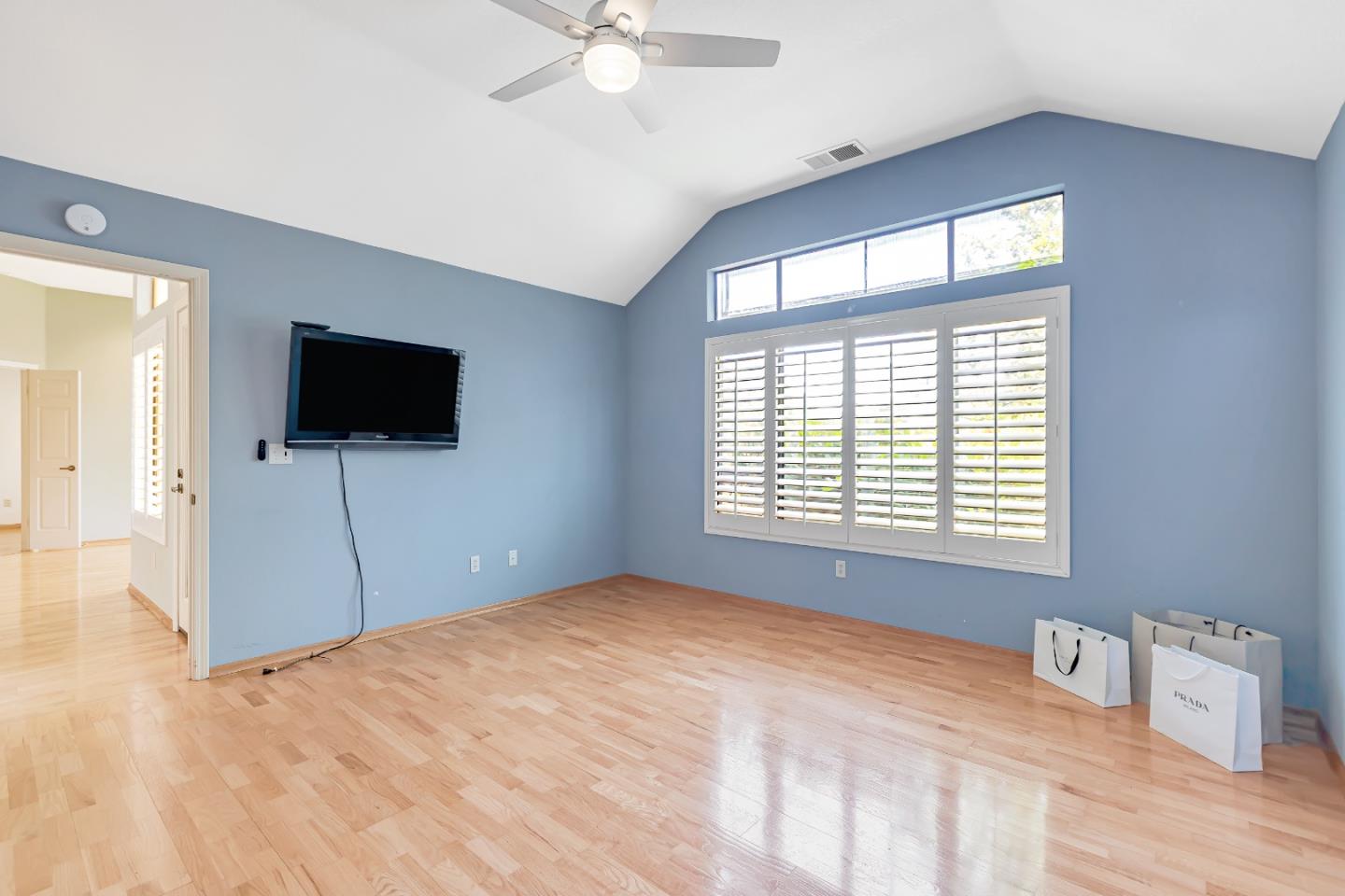 Detail Gallery Image 8 of 17 For 7713 Galloway Dr, San Jose,  CA 95135 - 2 Beds | 2 Baths