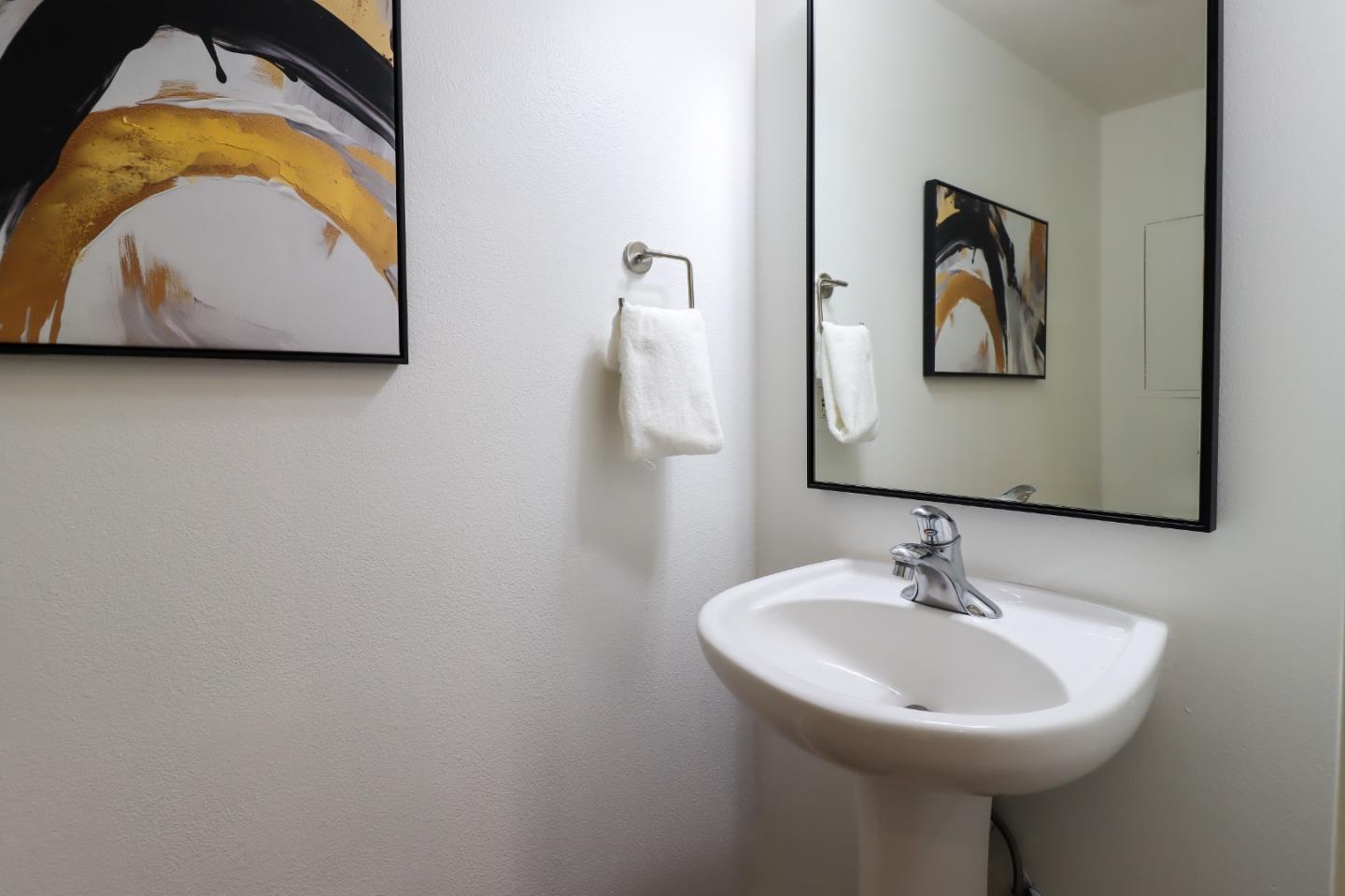 Detail Gallery Image 18 of 38 For 20 Ryland Park Dr #208,  San Jose,  CA 95110 - 1 Beds | 1/1 Baths