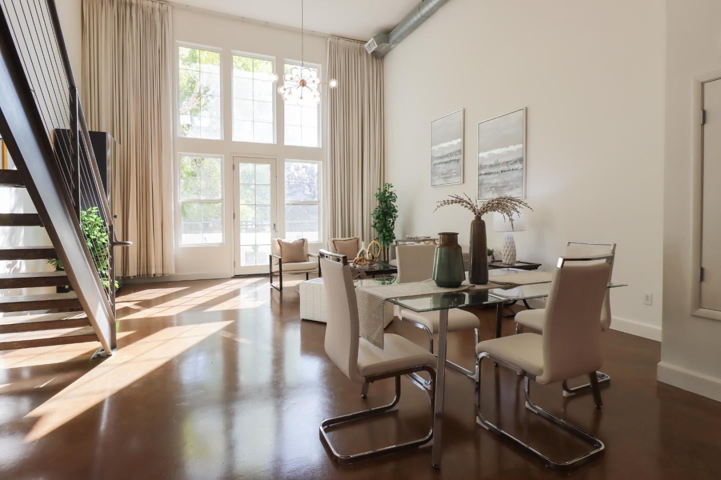 Detail Gallery Image 3 of 38 For 20 Ryland Park Dr #208,  San Jose,  CA 95110 - 1 Beds | 1/1 Baths