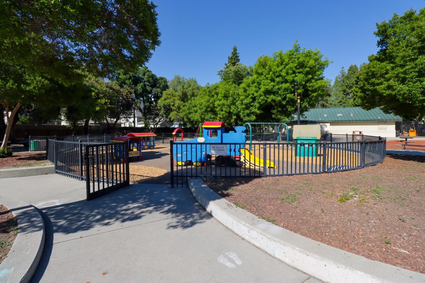 Detail Gallery Image 34 of 38 For 20 Ryland Park Dr #208,  San Jose,  CA 95110 - 1 Beds | 1/1 Baths