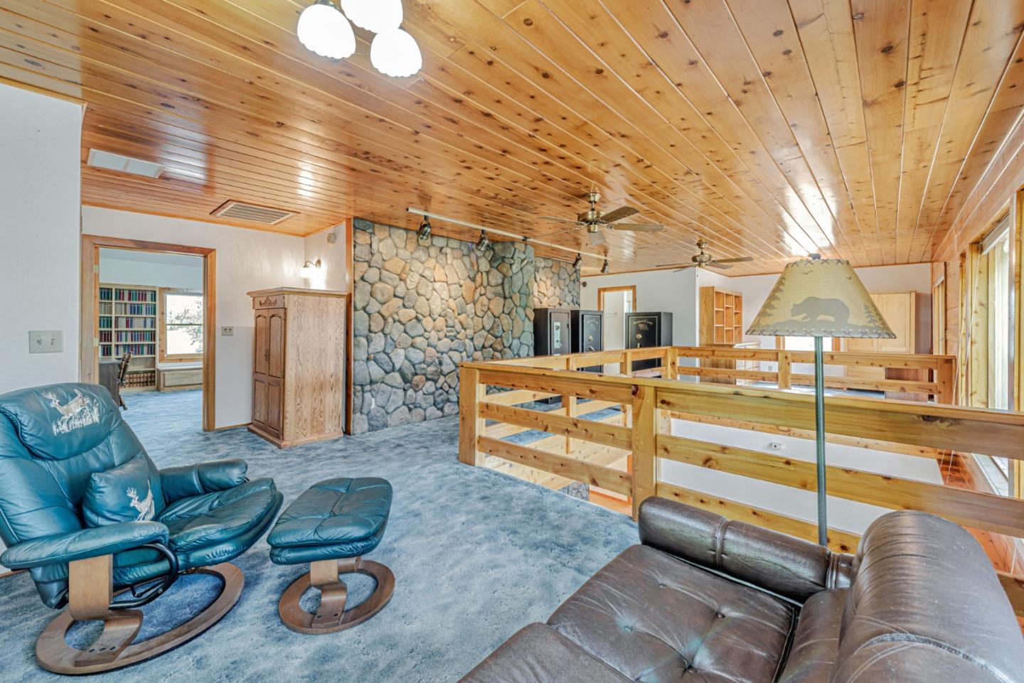Detail Gallery Image 13 of 55 For 5753 Overland Way, Placerville,  CA 95667 - 3 Beds | 2/1 Baths