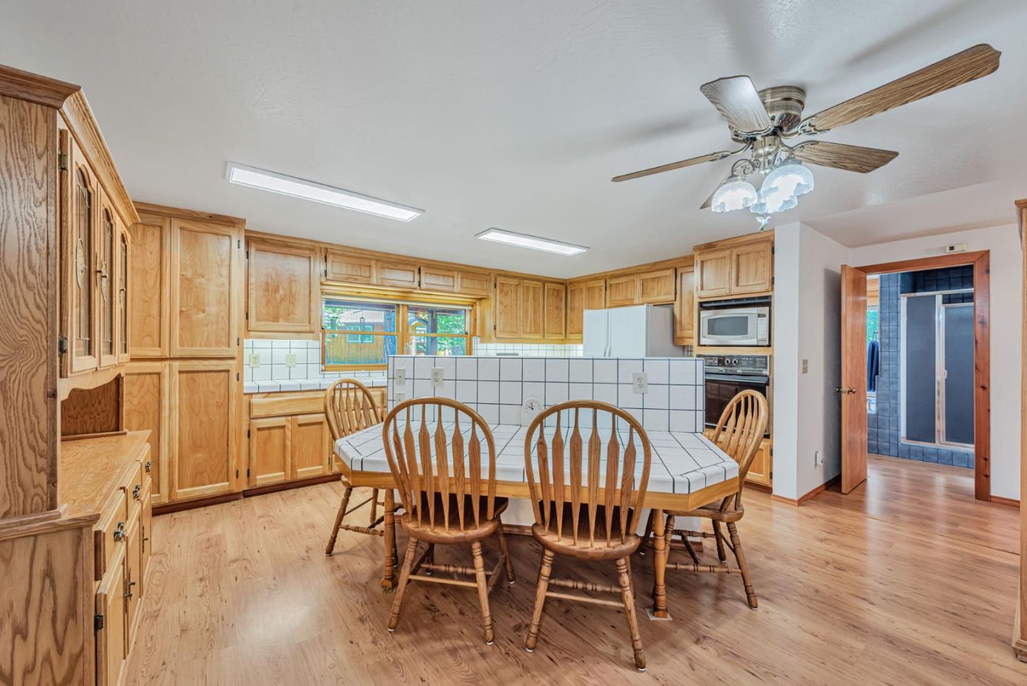 Detail Gallery Image 15 of 55 For 5753 Overland Way, Placerville,  CA 95667 - 3 Beds | 2/1 Baths