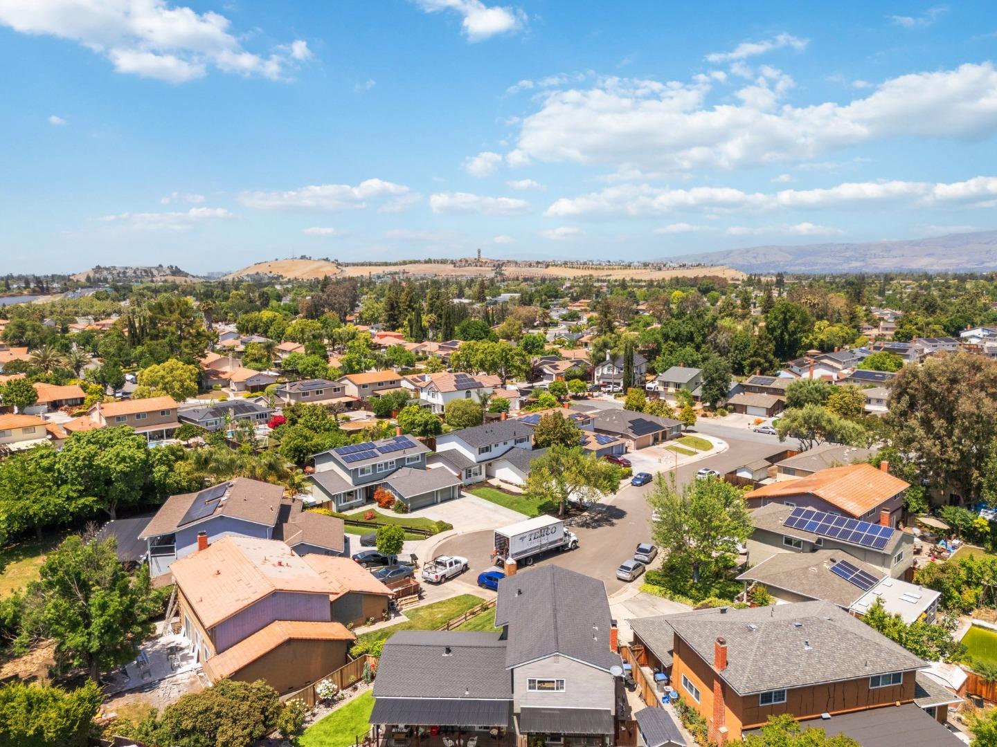 Detail Gallery Image 41 of 49 For 4939 Arundel Ct, San Jose,  CA 95136 - 5 Beds | 3 Baths