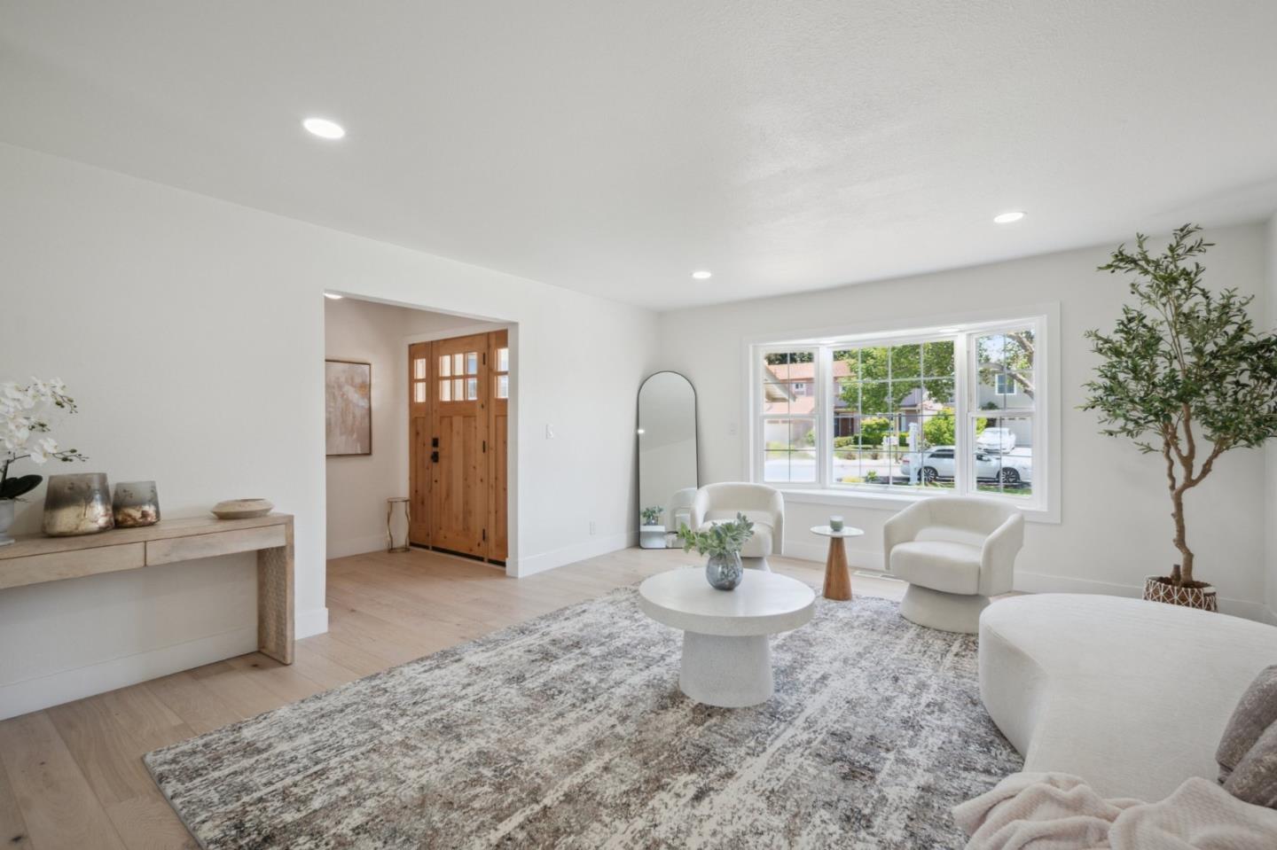 Detail Gallery Image 7 of 49 For 4939 Arundel Ct, San Jose,  CA 95136 - 5 Beds | 3 Baths
