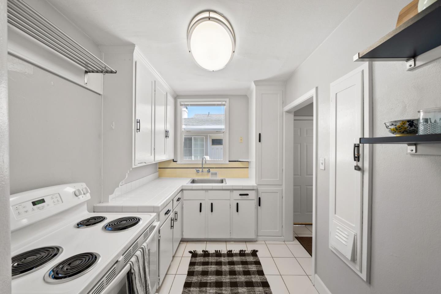 Detail Gallery Image 13 of 45 For 970-972 S 8th St, San Jose,  CA 95112 - – Beds | – Baths