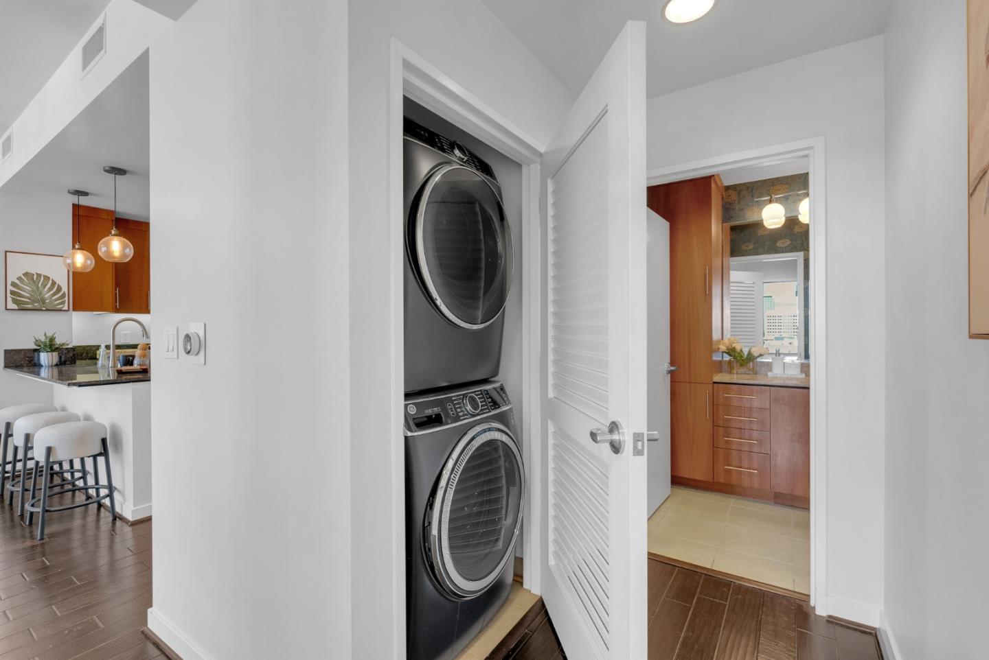 Detail Gallery Image 15 of 31 For 38 N Almaden Blvd #1208,  San Jose,  CA 95110 - 1 Beds | 1 Baths
