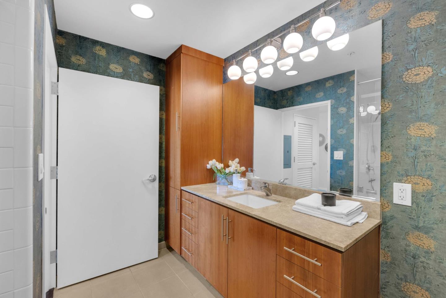 Detail Gallery Image 16 of 31 For 38 N Almaden Blvd #1208,  San Jose,  CA 95110 - 1 Beds | 1 Baths