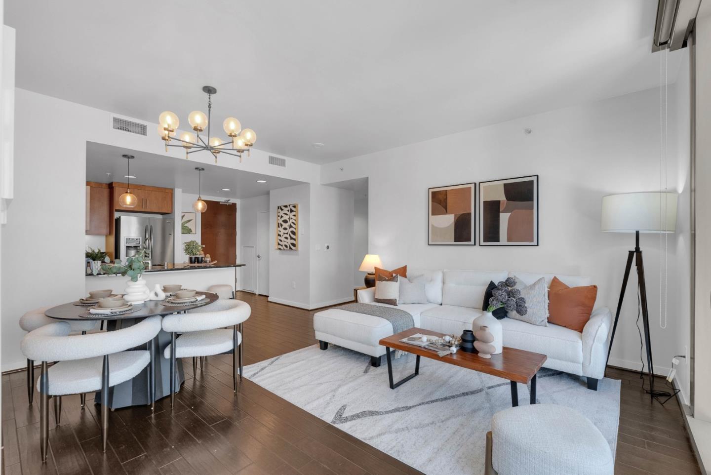 Detail Gallery Image 4 of 31 For 38 N Almaden Blvd #1208,  San Jose,  CA 95110 - 1 Beds | 1 Baths