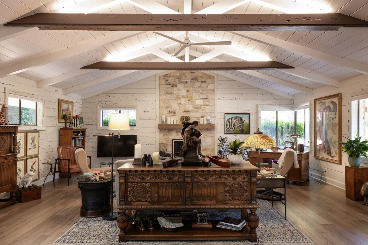 Detail Gallery Image 11 of 46 For 2a La Rancheria, Carmel Valley,  CA 93924 - 3 Beds | 3/1 Baths