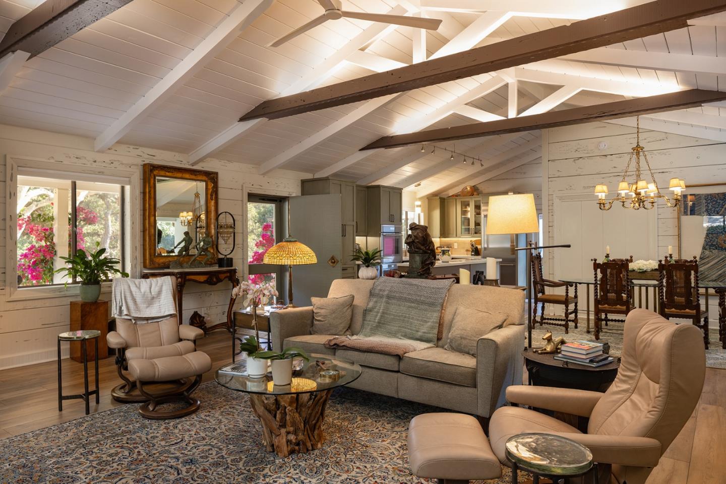 Detail Gallery Image 14 of 46 For 2a La Rancheria, Carmel Valley,  CA 93924 - 3 Beds | 3/1 Baths
