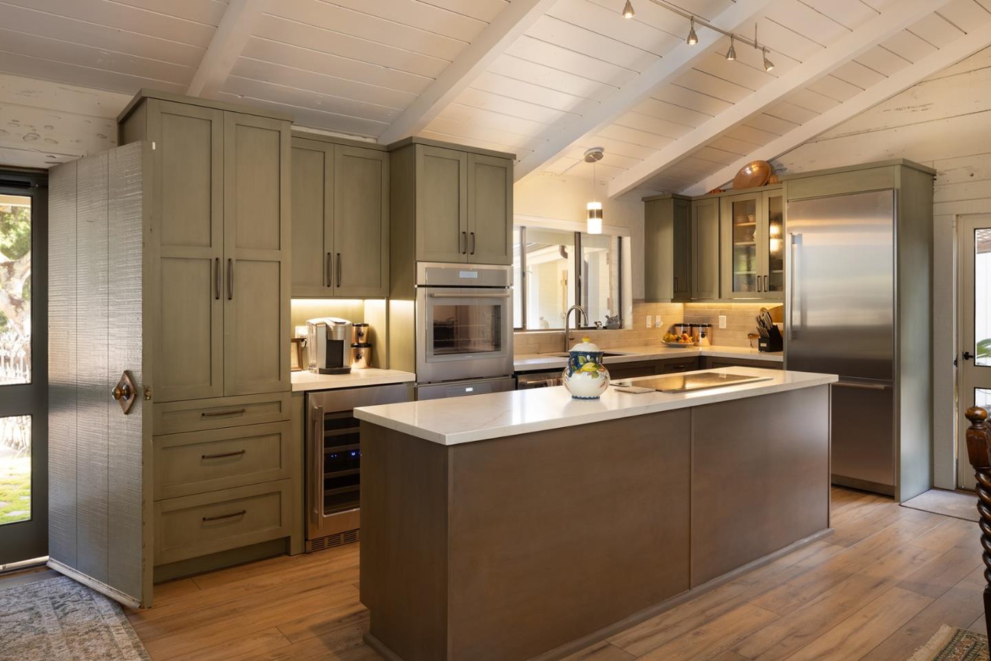 Detail Gallery Image 15 of 46 For 2a La Rancheria, Carmel Valley,  CA 93924 - 3 Beds | 3/1 Baths