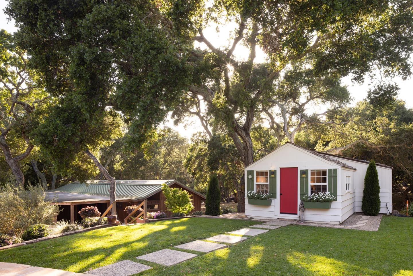 Detail Gallery Image 3 of 46 For 2a La Rancheria, Carmel Valley,  CA 93924 - 3 Beds | 3/1 Baths