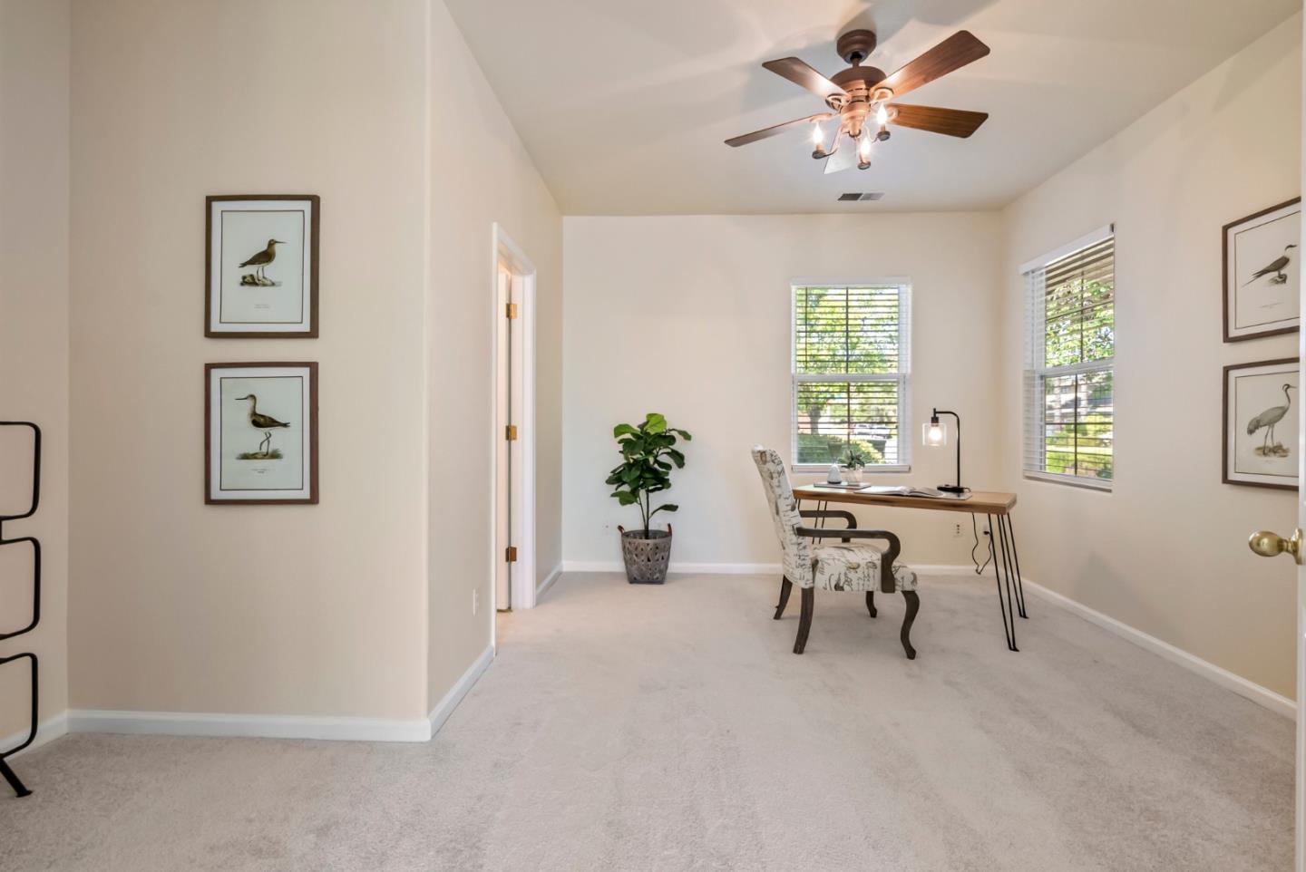 Detail Gallery Image 21 of 48 For 901 Stone Bridge Trail, Hollister,  CA 95023 - 3 Beds | 2/1 Baths