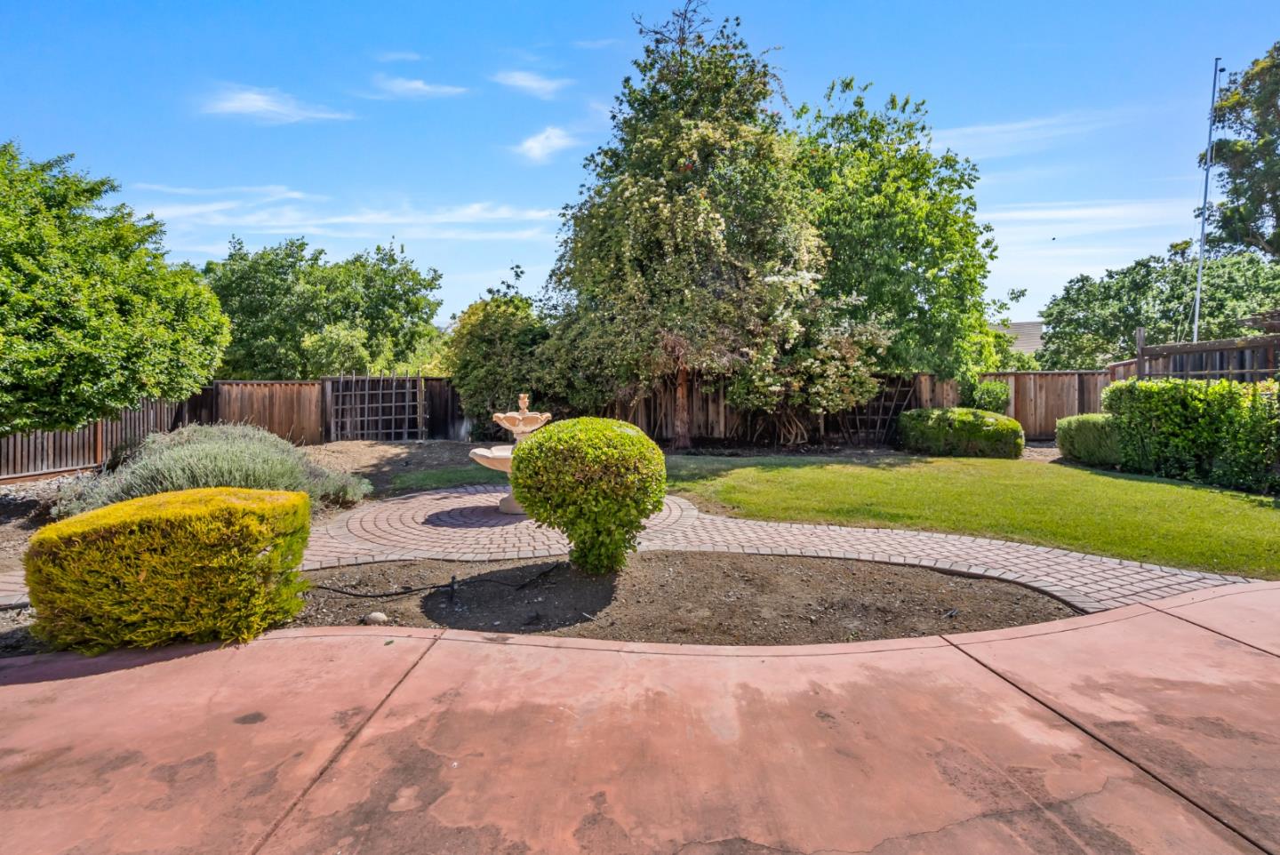 Detail Gallery Image 43 of 48 For 901 Stone Bridge Trail, Hollister,  CA 95023 - 3 Beds | 2/1 Baths