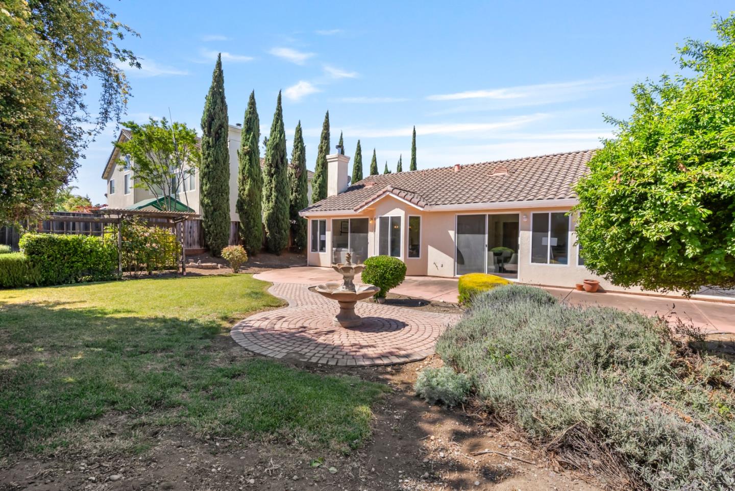 Detail Gallery Image 47 of 48 For 901 Stone Bridge Trail, Hollister,  CA 95023 - 3 Beds | 2/1 Baths