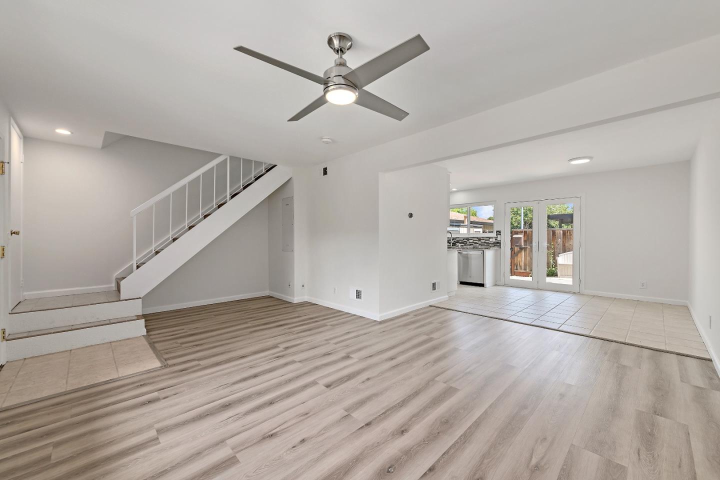 Detail Gallery Image 3 of 23 For 38043 Buxton Cmn, Fremont,  CA 94536 - 3 Beds | 1/1 Baths