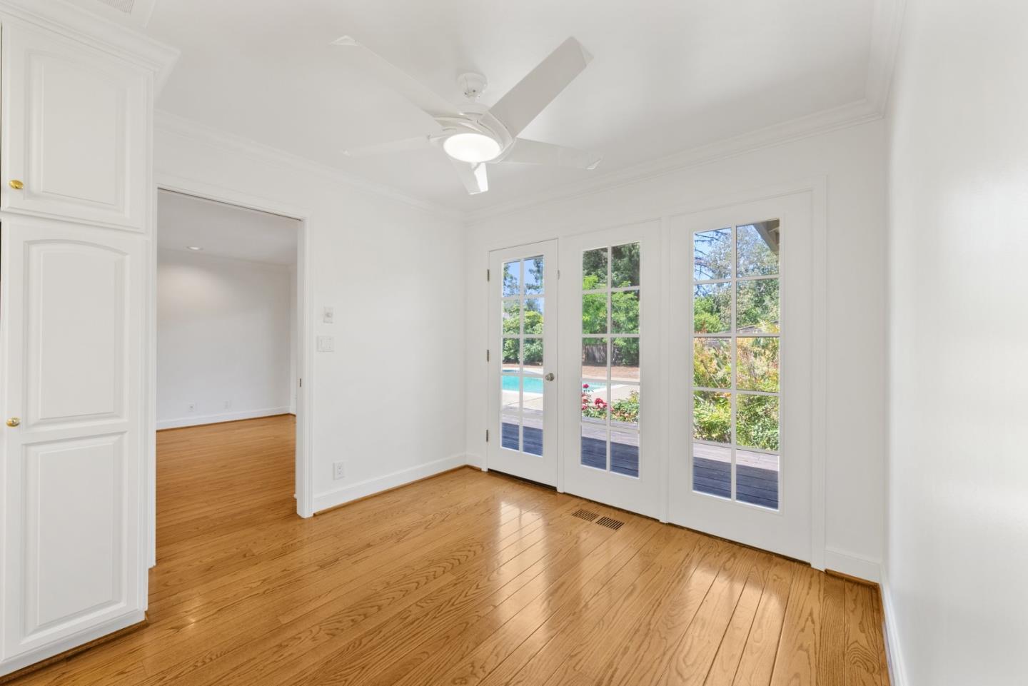 Detail Gallery Image 20 of 59 For 19363 Athos Pl, Saratoga,  CA 95070 - 5 Beds | 2/1 Baths