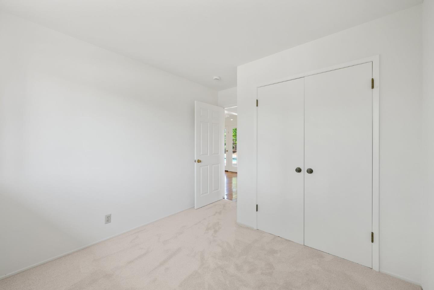 Detail Gallery Image 31 of 59 For 19363 Athos Pl, Saratoga,  CA 95070 - 5 Beds | 2/1 Baths