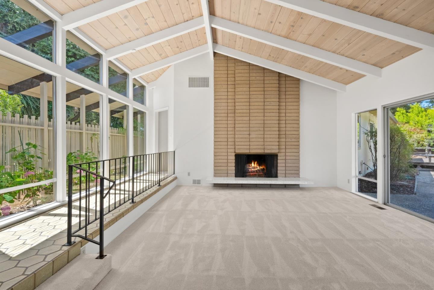 Detail Gallery Image 7 of 59 For 19363 Athos Pl, Saratoga,  CA 95070 - 5 Beds | 2/1 Baths