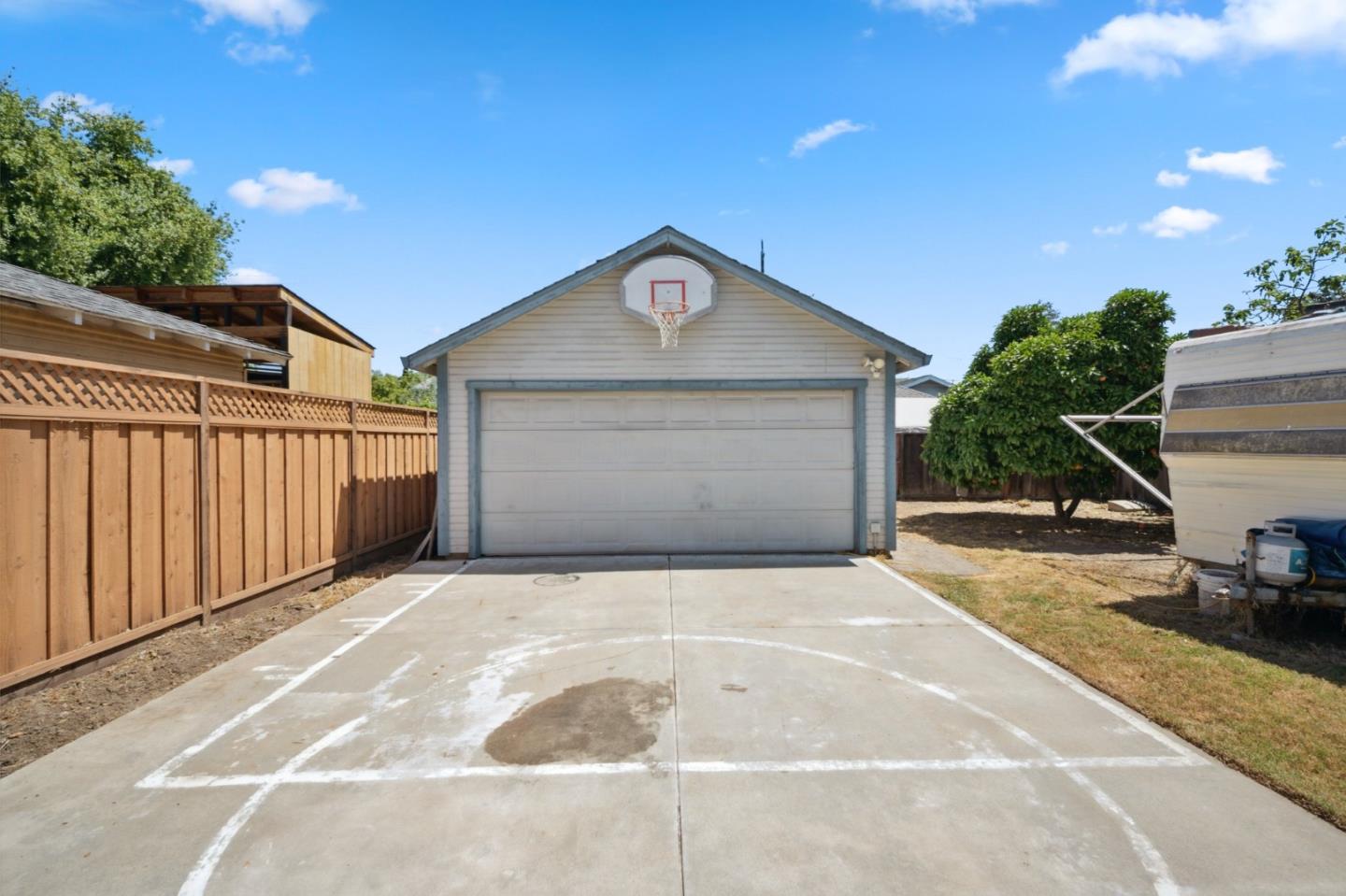Detail Gallery Image 21 of 26 For 956 S 9th St, San Jose,  CA 95112 - 3 Beds | 2 Baths
