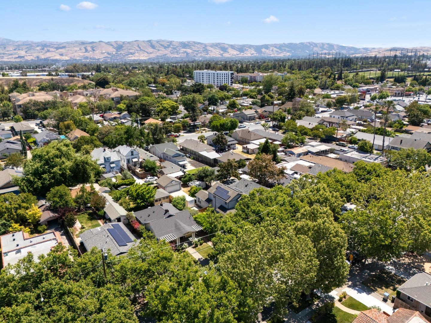 Detail Gallery Image 24 of 26 For 956 S 9th St, San Jose,  CA 95112 - 3 Beds | 2 Baths