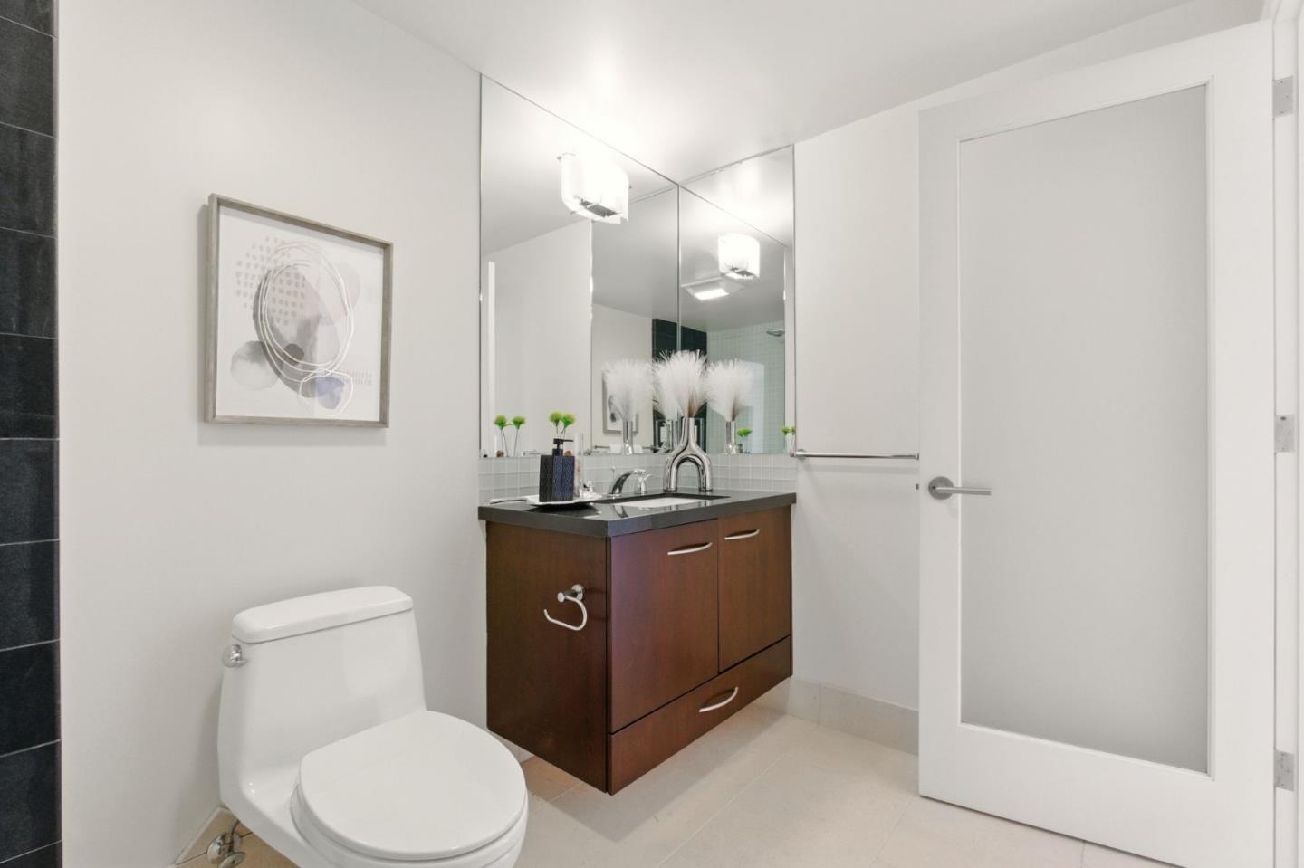 Detail Gallery Image 40 of 98 For 3208 Pierce St #406,  San Francisco,  CA 94123 - 2 Beds | 2/1 Baths