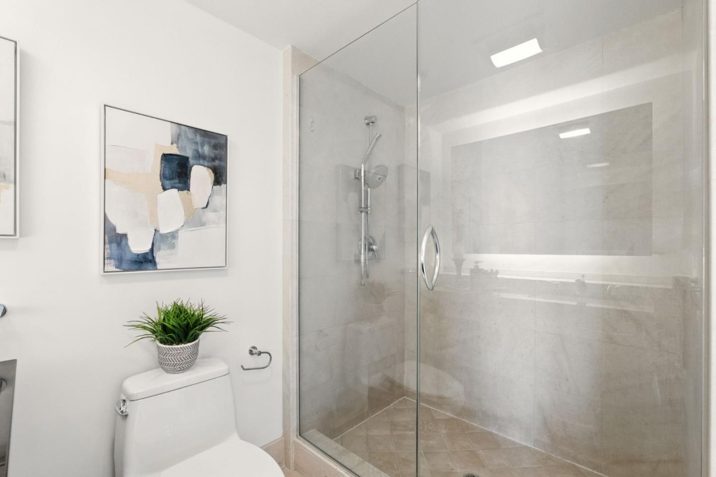 Detail Gallery Image 83 of 98 For 3208 Pierce St #406,  San Francisco,  CA 94123 - 2 Beds | 2/1 Baths