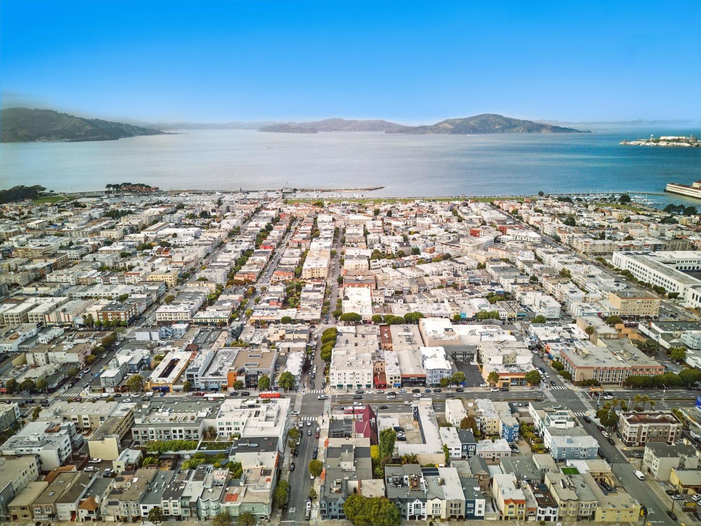 Detail Gallery Image 96 of 98 For 3208 Pierce St #406,  San Francisco,  CA 94123 - 2 Beds | 2/1 Baths