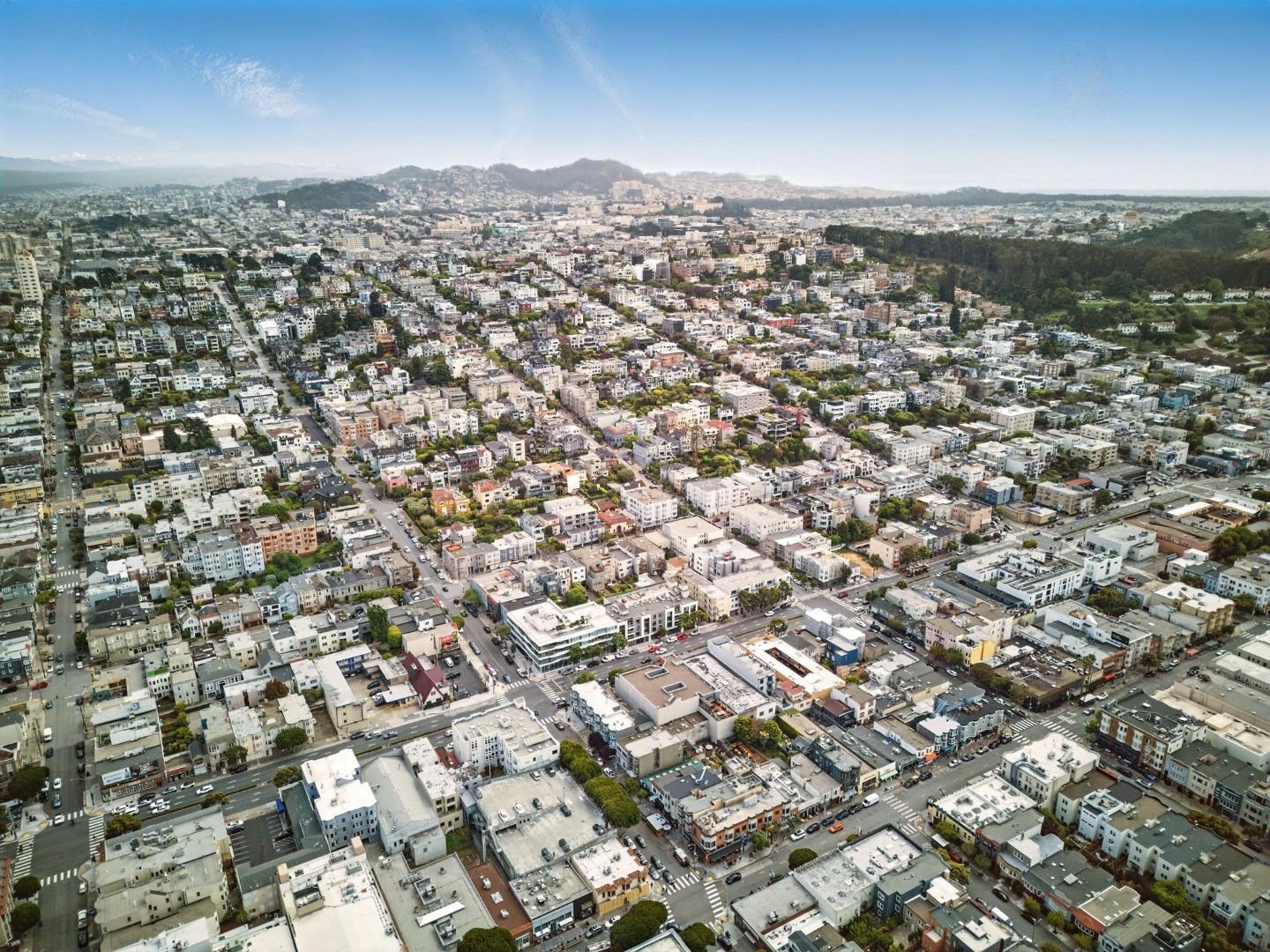 Detail Gallery Image 97 of 98 For 3208 Pierce St #406,  San Francisco,  CA 94123 - 2 Beds | 2/1 Baths