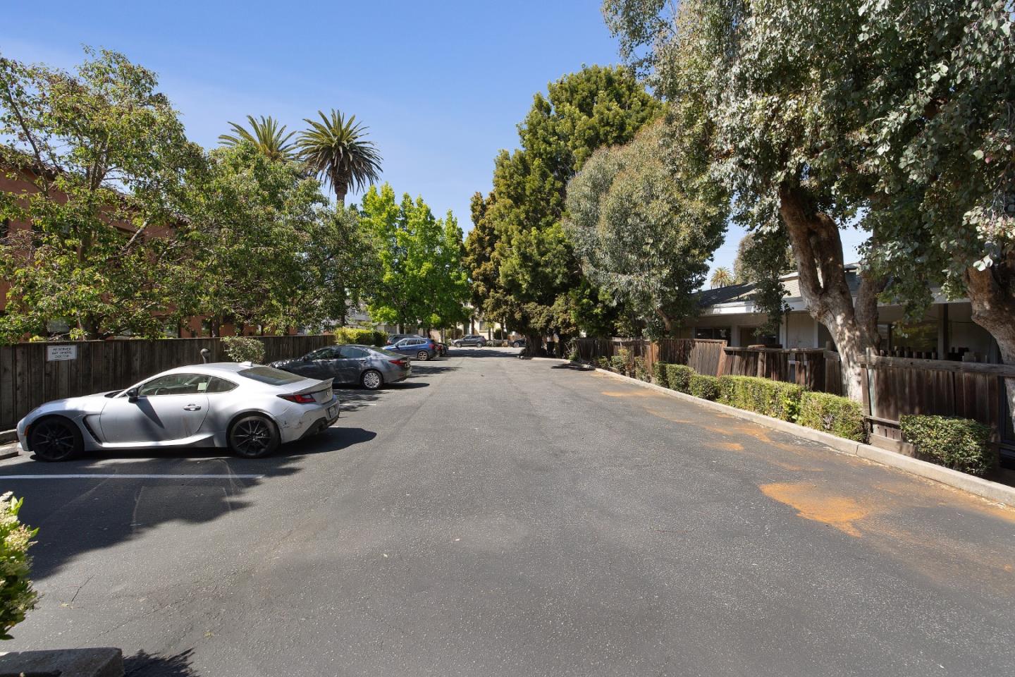 Detail Gallery Image 25 of 43 For 320 N San Mateo Dr #2,  San Mateo,  CA 94401 - – Beds | – Baths