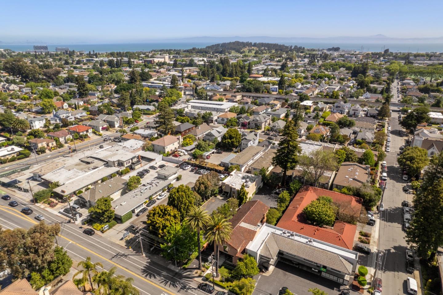 Detail Gallery Image 33 of 43 For 320 N San Mateo Dr #2,  San Mateo,  CA 94401 - – Beds | – Baths